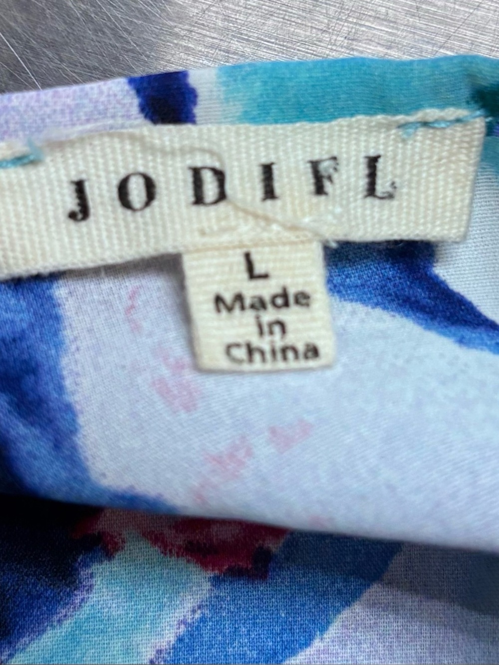 Jodifl Abstract Floral V-Neck Blouse – Watercolor Blue, Purple & Teal - large - Picture 3 of 8